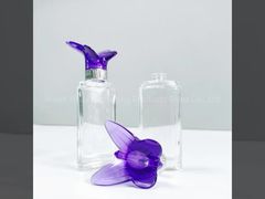 ขวดน้ำหอมผีเสื้อขนาดเล็กแบบกำหนดเองสุดหรู ขวดน้ำหอมน้ำมันหอมระเหยแก้วสำหรับตกแต่งบ้าน