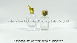 Elegant Parfum Bottle Design4